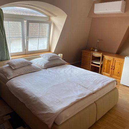 Ambrozia Guesthouse Nagykanizsa Extérieur photo