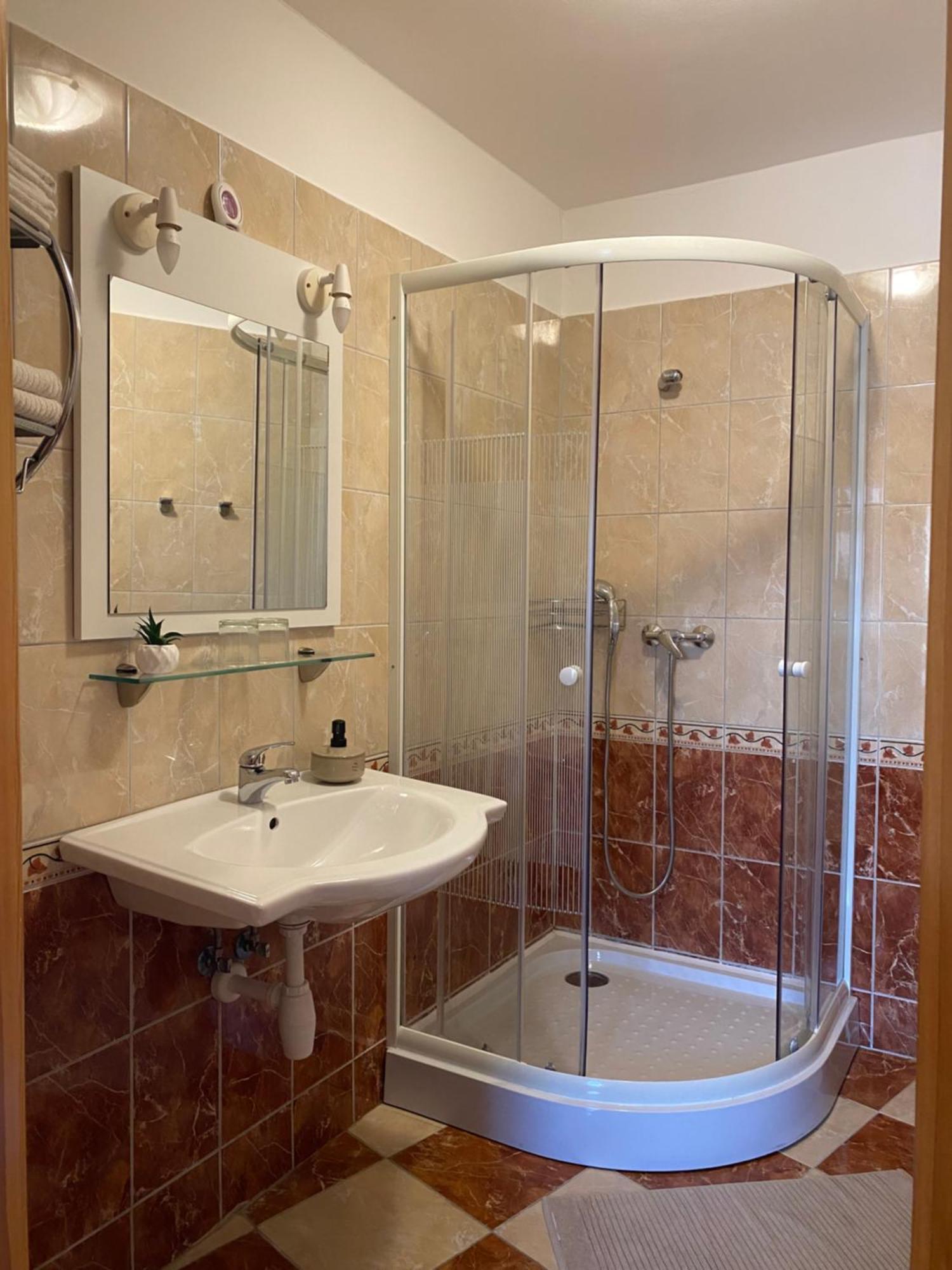 Ambrozia Guesthouse Nagykanizsa Extérieur photo