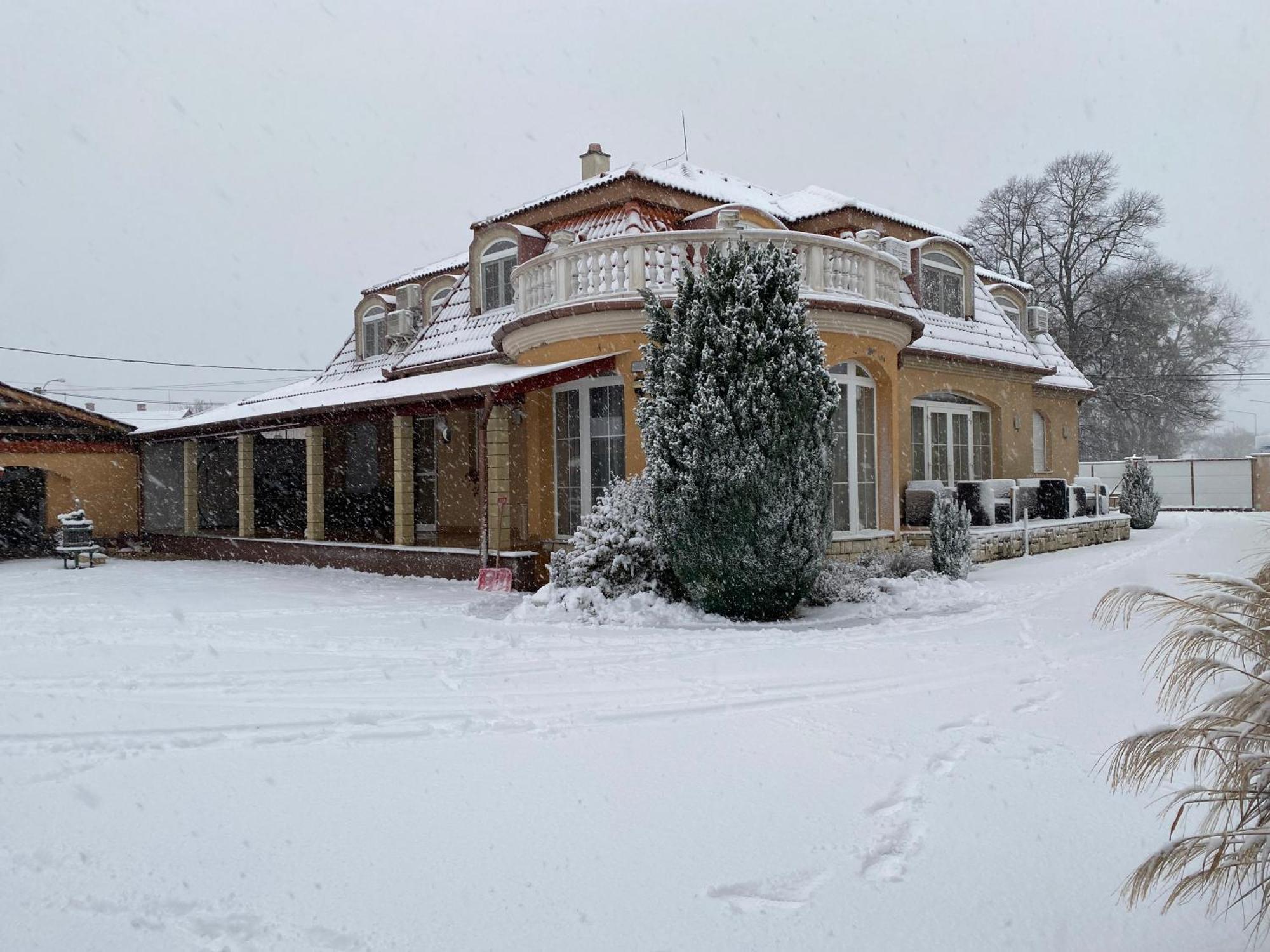 Ambrozia Guesthouse Nagykanizsa Extérieur photo