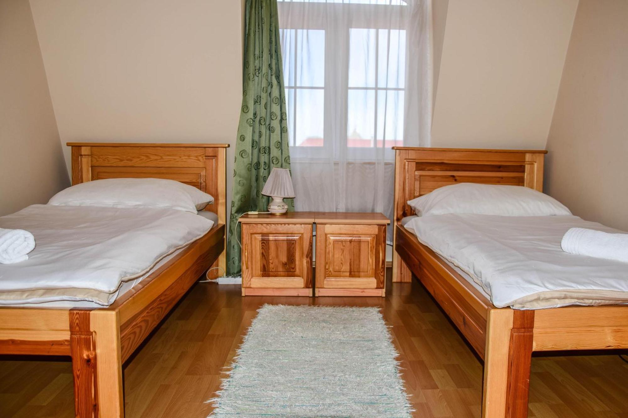 Ambrozia Guesthouse Nagykanizsa Extérieur photo