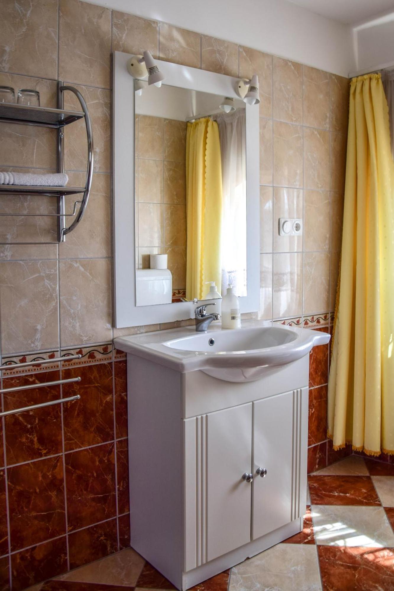 Ambrozia Guesthouse Nagykanizsa Extérieur photo